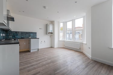 3 bed house, Colum Road, Cathays, Cardiff, CF103EG - Image 2